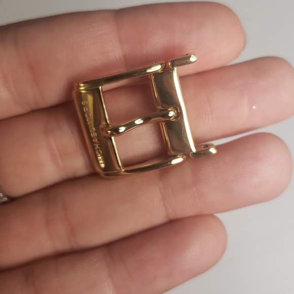 Michael kors watch/bracelet/necklace/charger - Picture 6 of 8